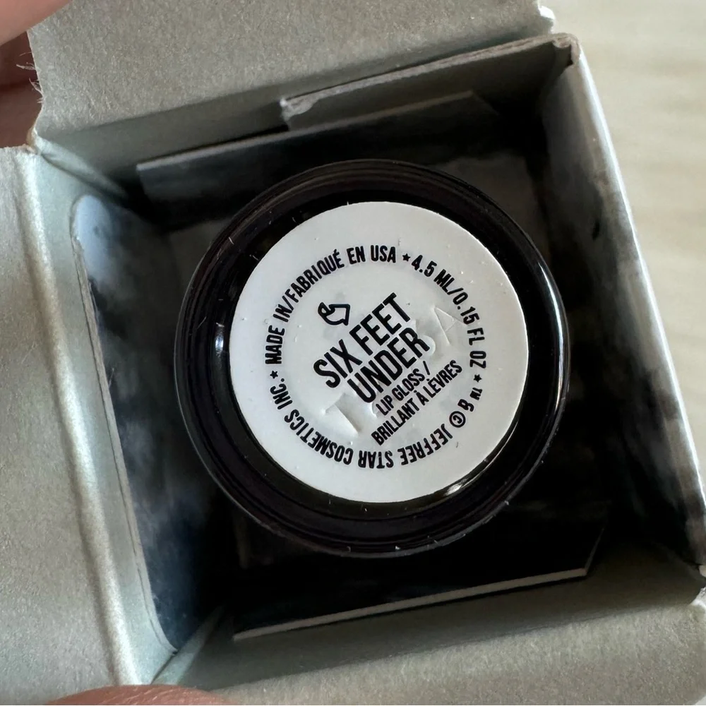 Jeffree Starr Cosmetics Six Feet Under The Gloss
